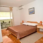 Gasthof El Mirador With Balcony Zadar
