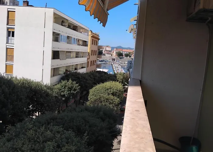 El Mirador With Balcony 게스트하우스 자다르