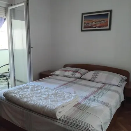 Gostinjska kuća El Mirador With Balcony Zadar